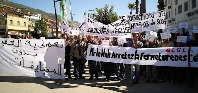Musulmanes argelinos salen en defensa de los cristianos ante el cierre de iglesias por parte de las autoridades