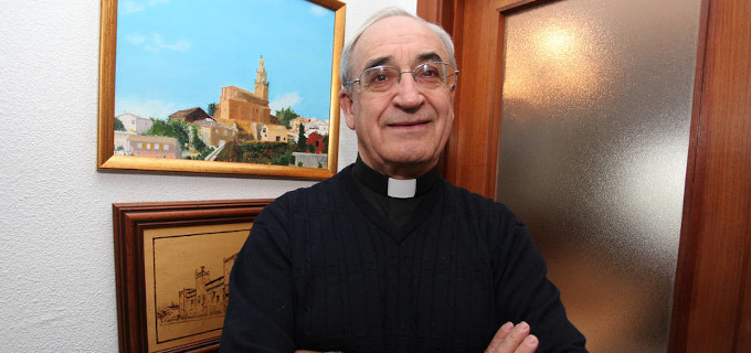 Mons. Azcona asegura que su crítica era solo contra el Instrumentum Laboris del Sínodo no contra el Papa