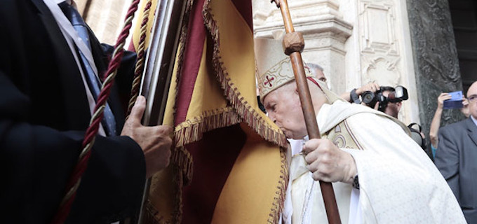 El cardenal Cañizares pregunta si algún día se celebrará de nuevo el Te Deum sin divisiones entre los valencianos