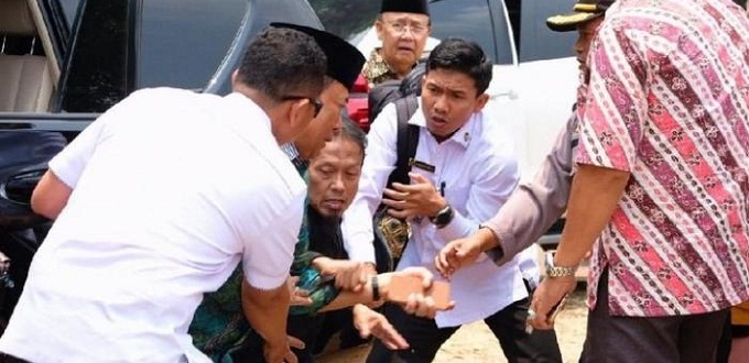 El Estado Islámico en Yakarta, está detrás del atentado contra el ministro Wiranto