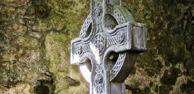 Una iglesia católica de 300 años de antigüedad es descubierta en la excavación arqueológica de Dublín