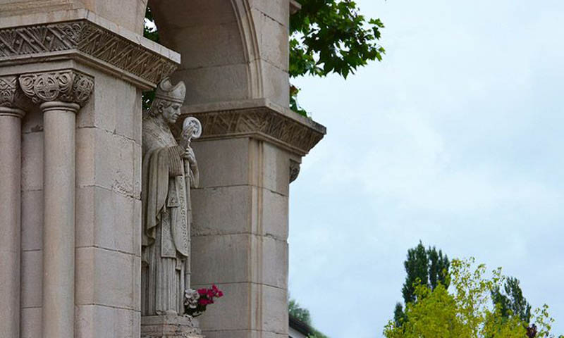 En la Dicesis de Vitoria se suprimen las celebraciones litrgicas pblicas desde el sbado 14 de marzo