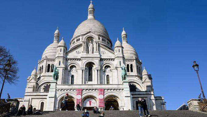 Mons. Aupetit bendecirá París desde el Sacre-Coeur y venerará la reliquia de la Corona de Espinas que se salvó en Notre Dame