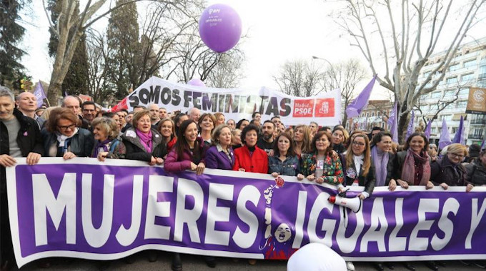 Feminismos contrapuestos