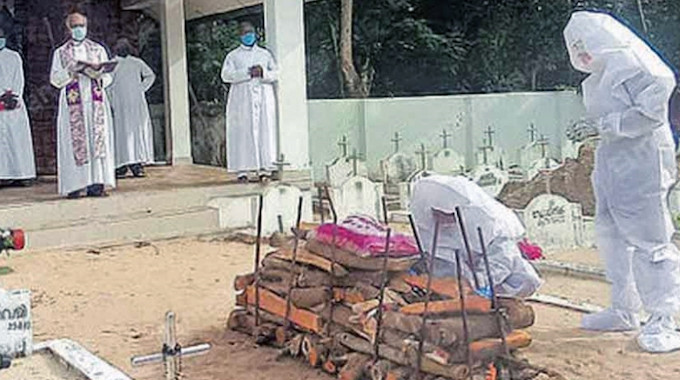 Los católicos en la India se ven forzados a cremar a sus muertos debido a la pandemia Los católicos en la India se ven forzados a cremar a sus muertos debido a la pandemia