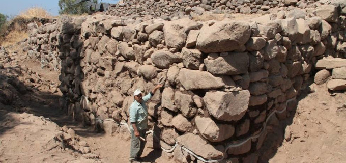 Arquelogos hallan restos de Betsaida, poblacin donde Cristo realiz el milagro de los panes y los peces