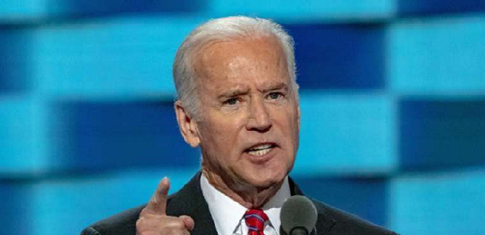 Biden quiere eliminar la palabra madre en los documentos oficiales