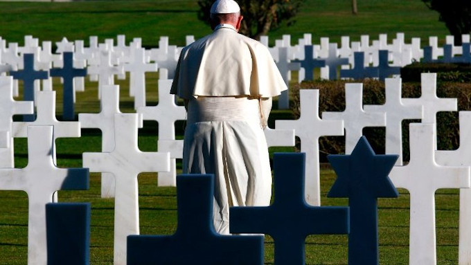 El Papa concede para todo el mes de Noviembre la indulgencia plenaria propia del Da de los Fieles Difuntos