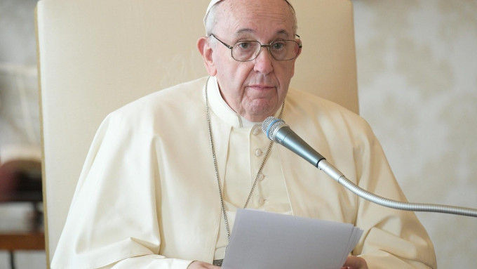 Francisco: La gracia de Dios cambia la vida: nos toma como somos, pero nunca nos deja como estamos