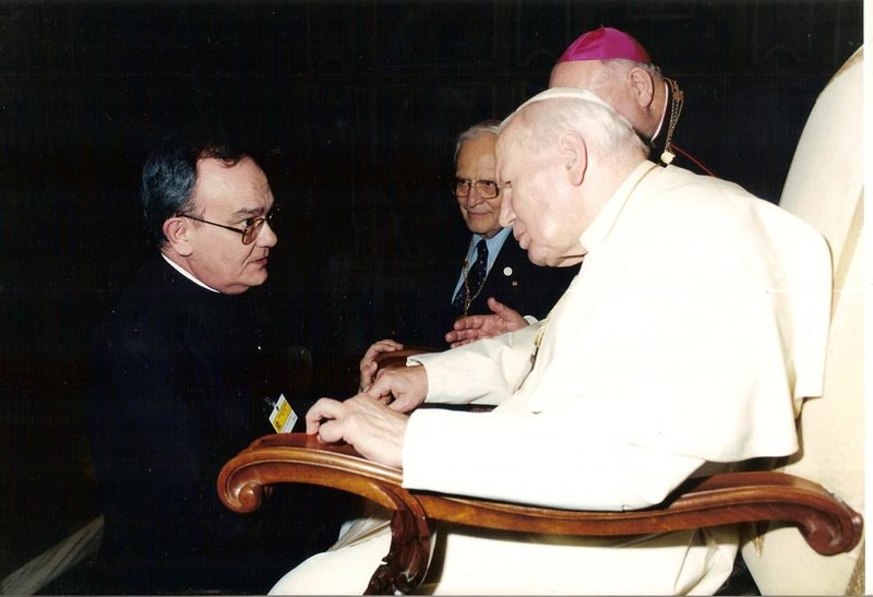 Padre Sanahuja, apstol de Cristo Rey; custodio del nio por nacer