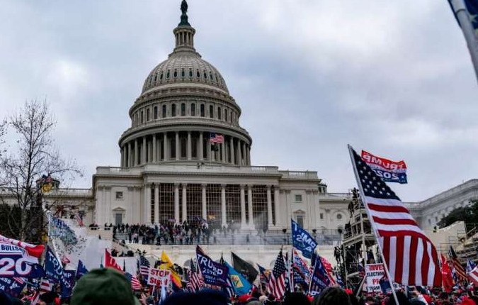 Conferencia Episcopal de Estados Unidos condena las protestas violentas y ora por la seguridad tras los incidentes del Capitolio