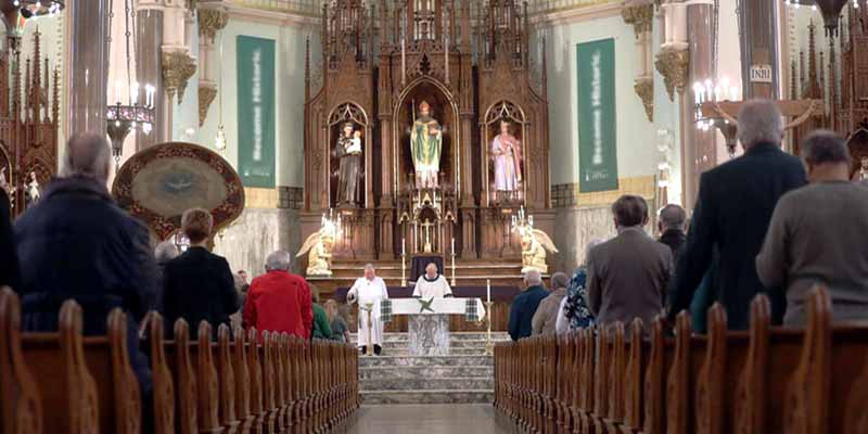 Estados Unidos 2020: La salud mental solo mejor entre quienes asistieron a la iglesia