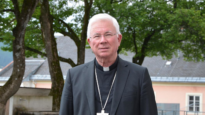 El presidente de la Conferencia Episcopal de Austria lamenta la deportación de familias a Georgia y Armenia