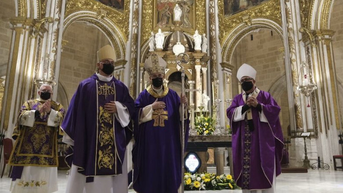 Mons. Gonzlez Montes: no necesitamos aguar el vino del evangelio para acomodarlo al pensamiento de la poca