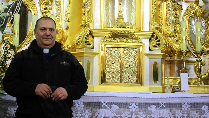 P. Kahn: la Iglesia Ortodoxa se aprovecha de la influencia actual de Rusia en los pases de la antigua URSS