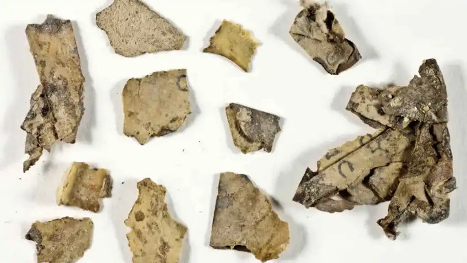 Descubren en el desierto de Judea trozos de un pergamino bíblico de dos mil años de antigüedad