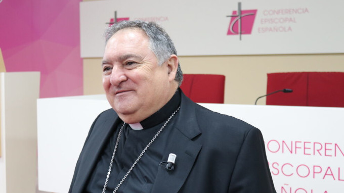 Mons. Mazuelos: el suicidio asistido es hago con mi vida lo que me da la gana pero tienes que venir t a matarme