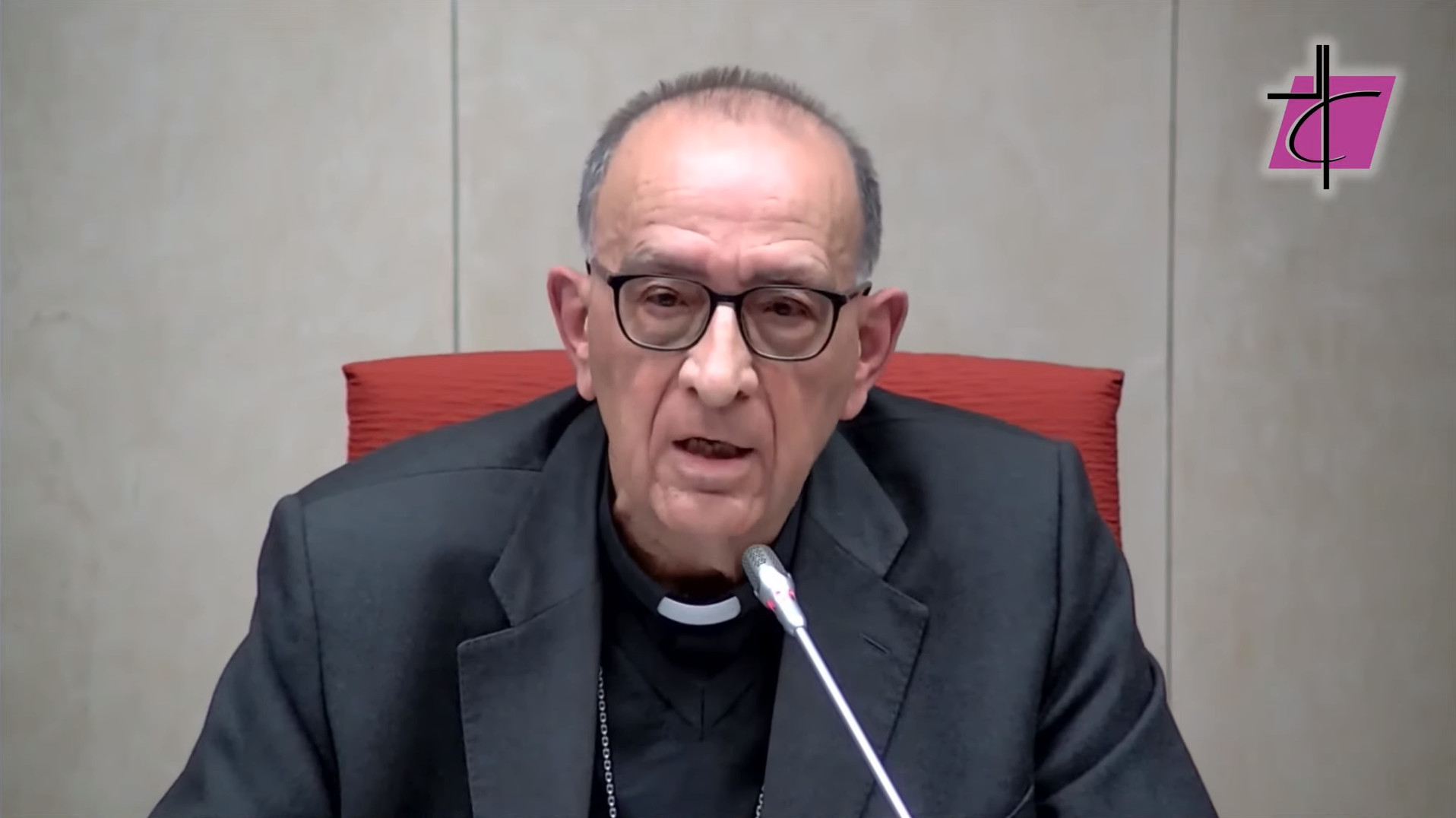 El Papa nombra miembros del G-9 a los cardenales Hollerich y Omella