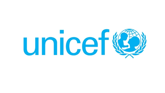 UNICEF retira primero y publica editado después el informe que niega que sea malo para los niños ver pornografía