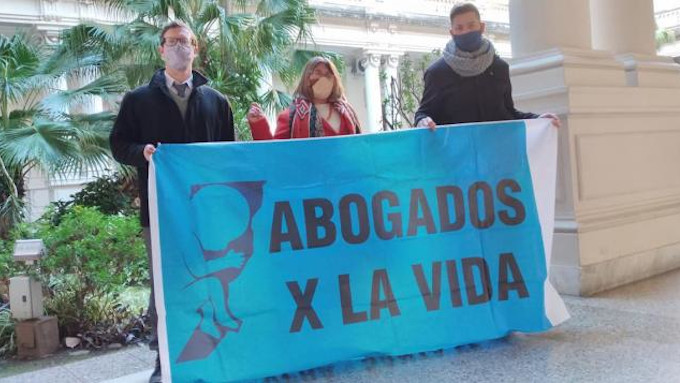 Asociacin de Abogados de Santa Fe denuncia la corrupcin sexual de menores validada por el Ministerio de Educacin