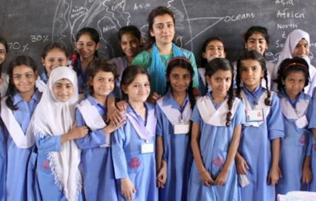 Autoridad educativa de Pakistán reconoce la gran labor de las escuelas católicas