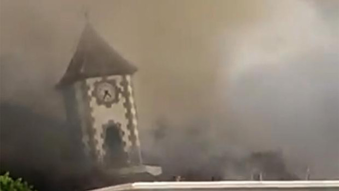 El volcán de La Palma destruye la iglesia en Todoque