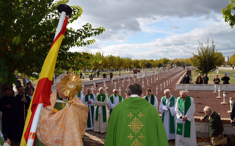 85 aniversario de los mrtires de las matanzas de Paracuellos: Misa y procesin presidida por el Mons. Reig-Pla