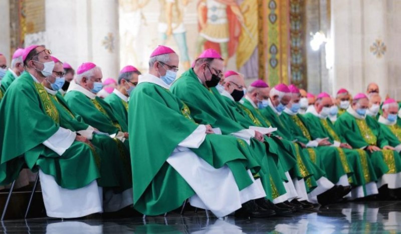 Los obispos de Francia anuncian «vasto programa de renovación» tras el Informe Sauvé