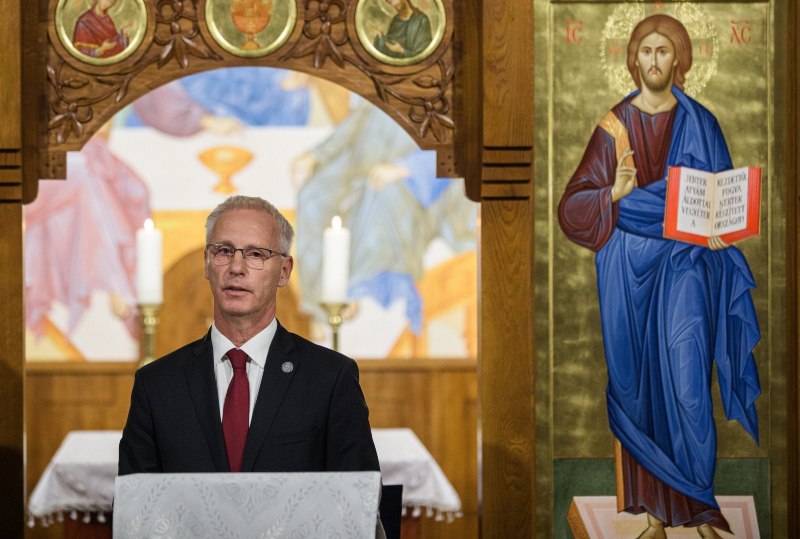 Hungría: Secretario de Estado dice que la enseñanza del cristianismo debe transmitirse en todas partes y por todos
