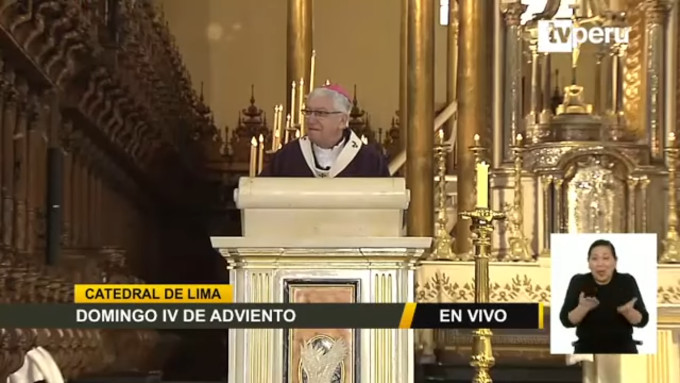 El Arzobispo de Lima niega que la muerte de Cristo en la Cruz fuera un sacrificio