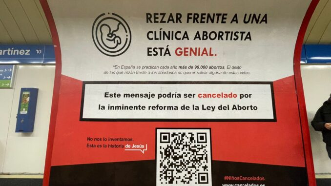 «Rezar frente a las clínicas abortistas está genial», nueva campaña de la ACdP