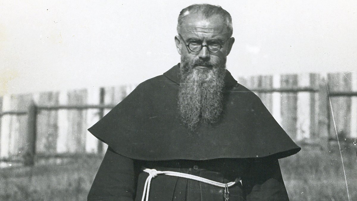 Apasionado por el espacio y el ejrcito, experto en medios, misionero y mrtir. Hechos desconocidos de la vida de San Maximiliano Mara Kolbe