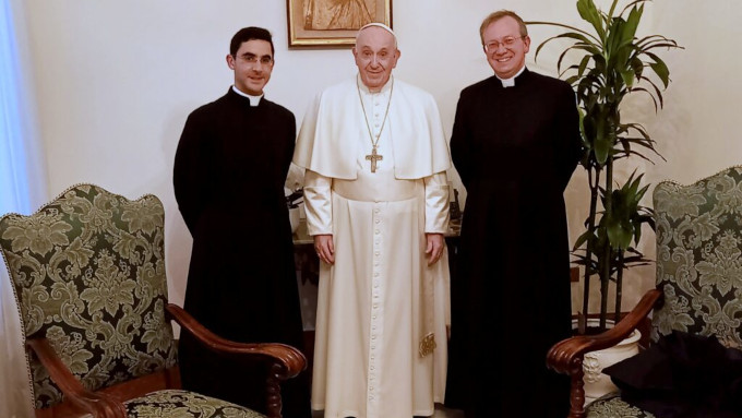 El Papa decreta que a la Fraternidad Sacerdotal de San Pedro no le afecta Traditiones custodes