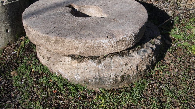 Pederastia: piedra de molino