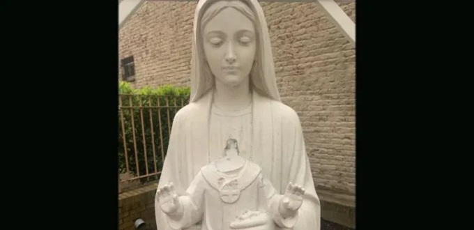 Vandalismo e incendios provocados contra iglesias catlicas, cementerios y escuelas en todo Estados Unidos