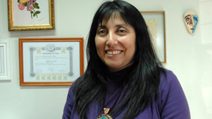 Ginecóloga chilena pide limitar la objeción de conciencia de los médicos contra el aborto