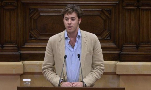 Alberto Tarradas, el diputado de Vox que reivindicó a Cristo Rey en el Parlamento de Cataluña