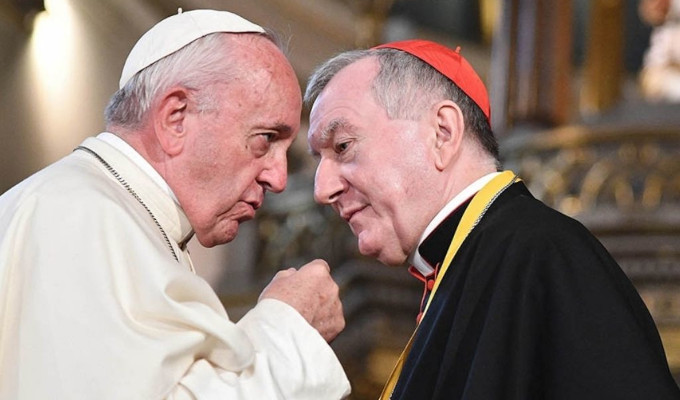 Cardenal Parolin: si el Papa fuera a Kiev «no iría a tomar posición ni a favor de uno ni de otro»