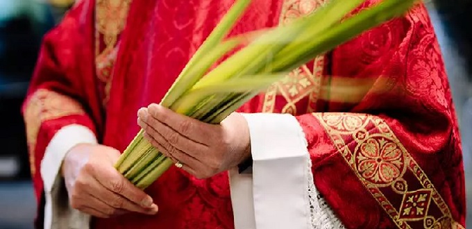 Ora durante la Semana Santa, el Domingo de Resurreccin y la Octava de Pascua con EWTN