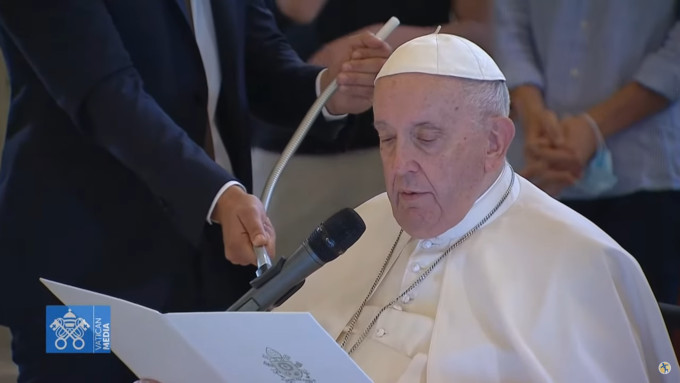 El Papa preside el Rosario por la Paz en la baslica de Santa Mara la Mayor