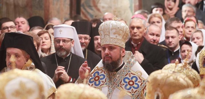 El Sínodo de la Iglesia Ortodoxa Ucraniana declara su plena independencia