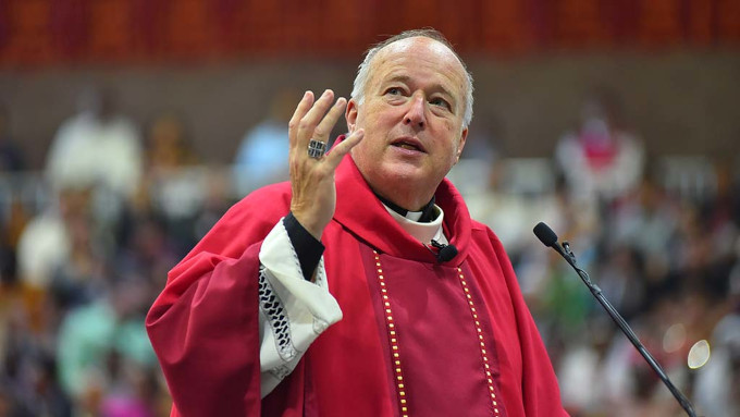 Los arzobispos Gómez y Cordileone acogen con satisfacción la creación como cardenal de Mons. McElroy