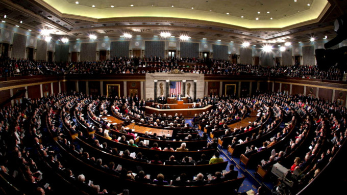 EE.UU: senadores republicanos advierten a los demócratas que obstruirán cualquier ley para financiar abortos