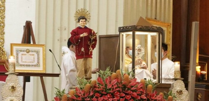Reliquia del Beato Carlo Acutis en peregrinación por Filipinas