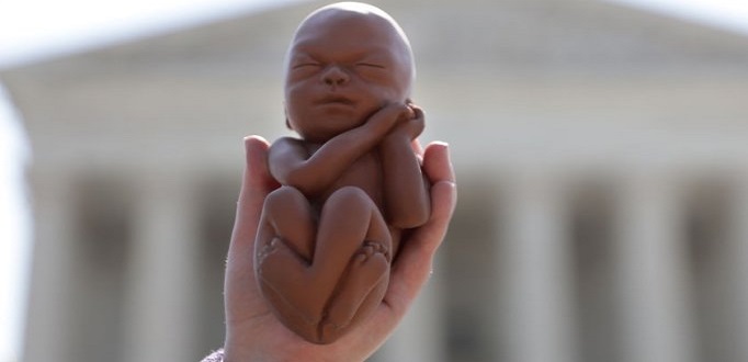 Un grupo catlico provida pide al Tribunal Supremo de Estados Unidos que reconozca al feto como persona