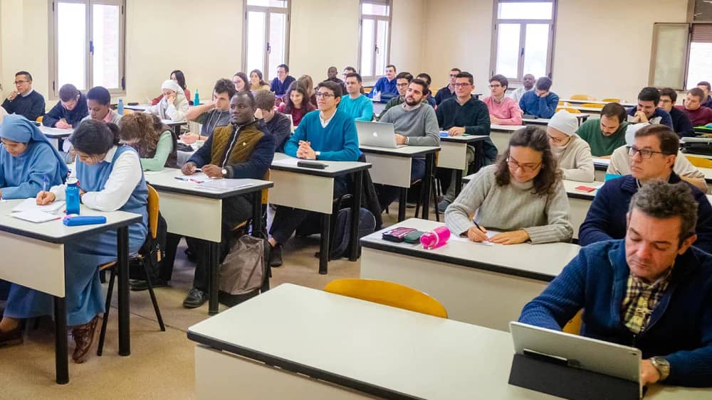 Universidad San Dámaso: se consolida la formación católica de prestigio tanto presencial como online