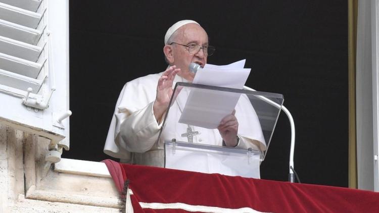 Francisco: Donde hay mucho yo, hay poco Dios