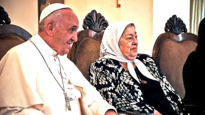 El Papa enva una carta a las Madres de la Plaza de Mayo por la muerte de la proetarra Hebe de Bonafini