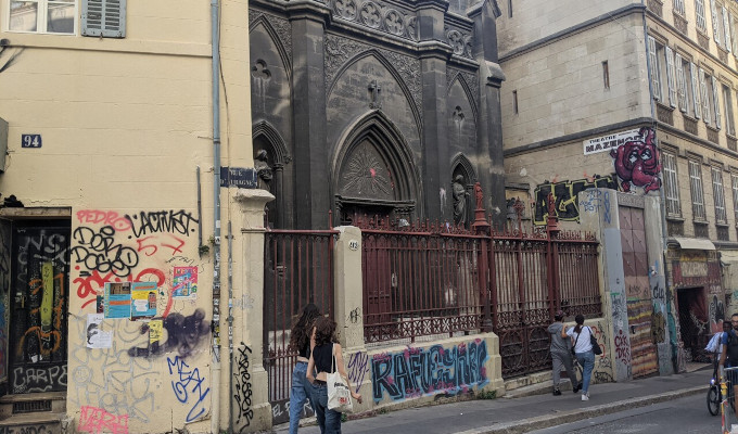 El ayuntamiento de Marsella se hace con una antigua iglesia neogótica benedictina para evitar que caiga en manos privadas