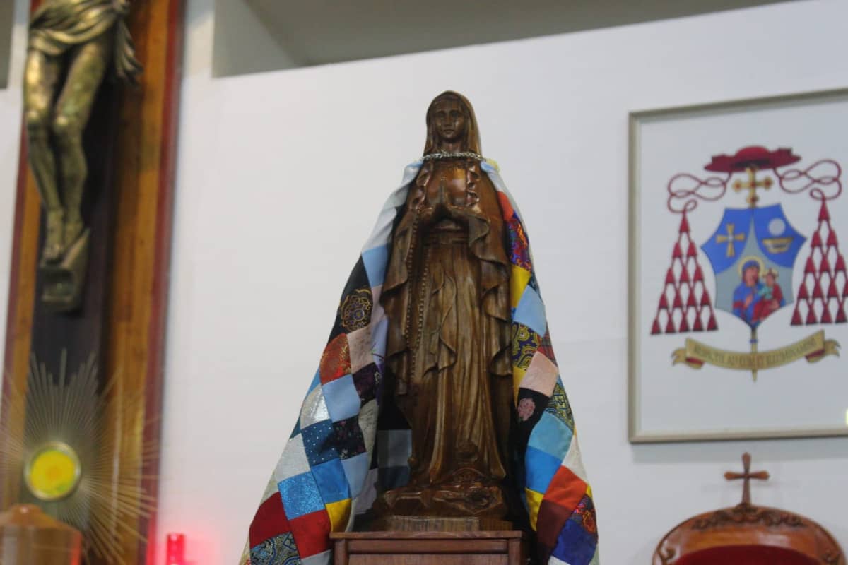 Mongolia, la Navidad con la Virgen hallada en un vertedero